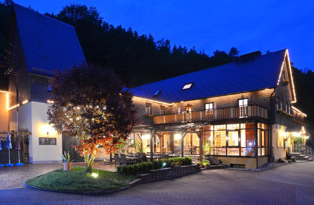 Flair-Waldhotel Mellestollen Saalfeld Saale Экстерьер фото